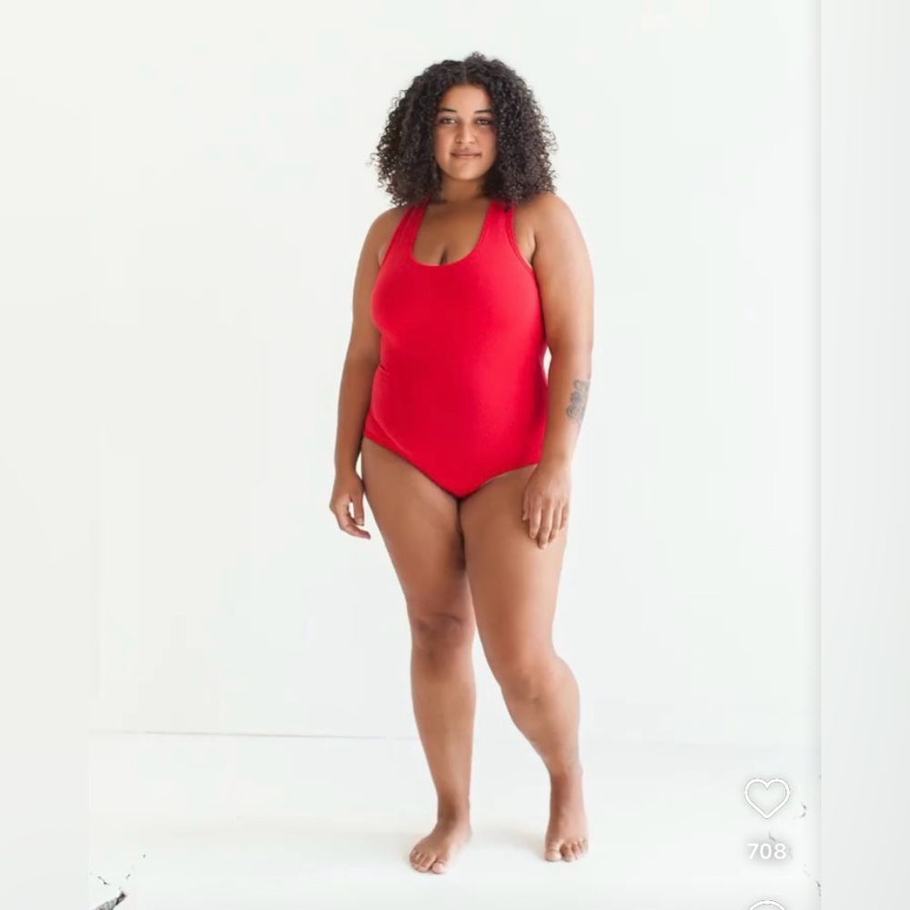 ARQ Cleo Leo in Cherry